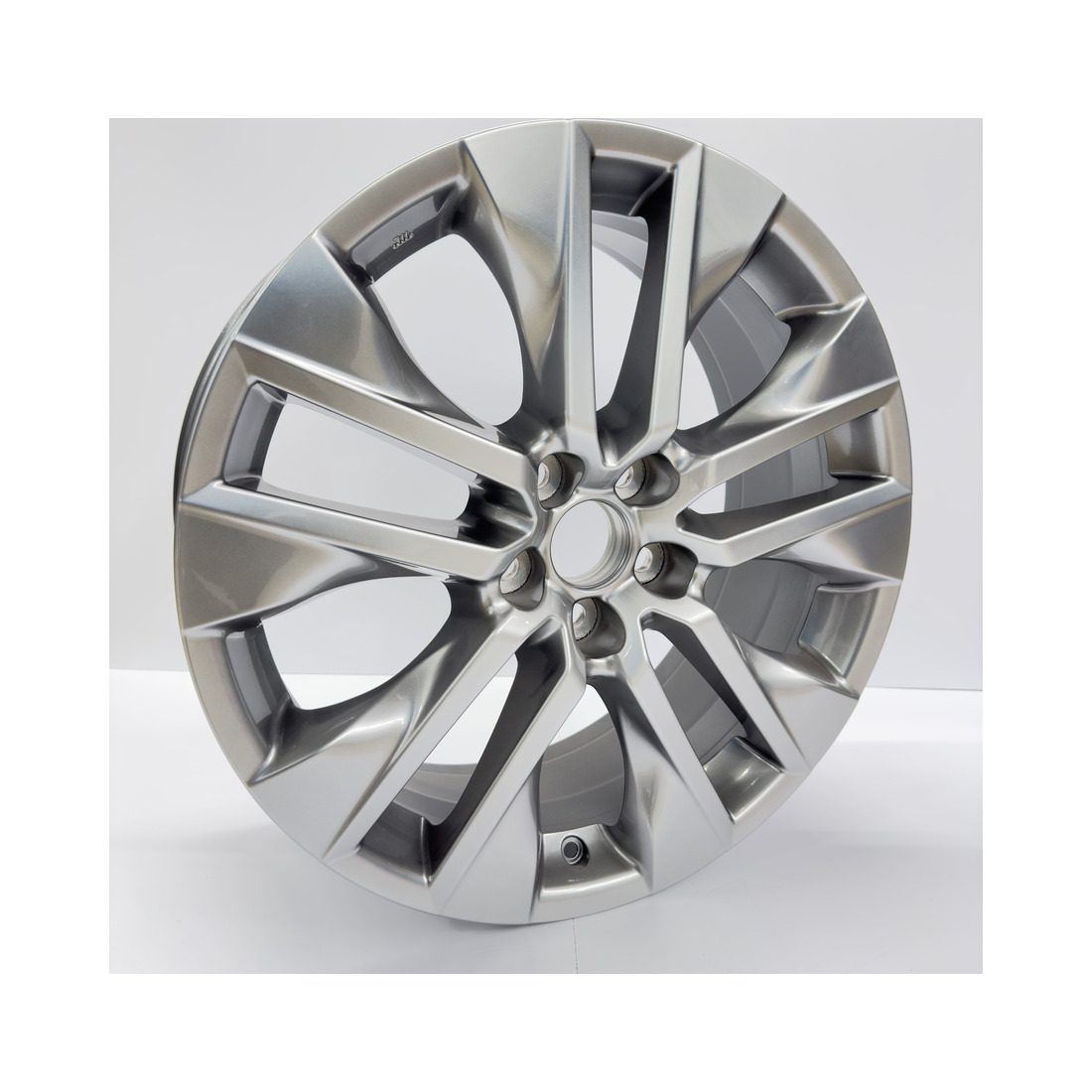 7.5x19 5x114.3 60.1 ET40 Brilliantsilver Вид 1