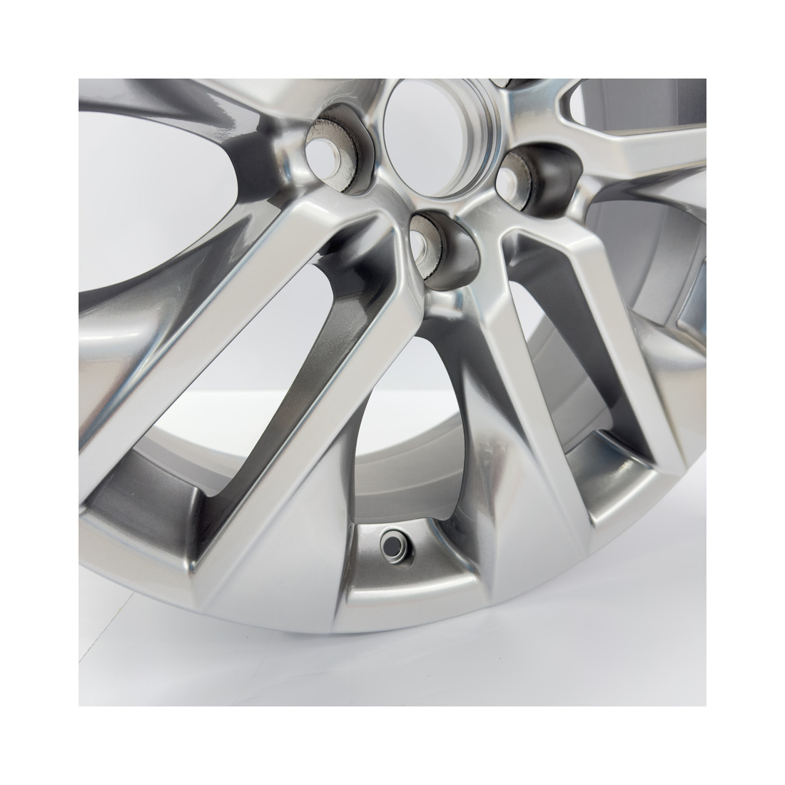7.5x19 5x114.3 60.1 ET40 Brilliantsilver Вид 2